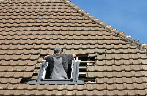 Pose de velux - La Chapelle Saint-Laurent